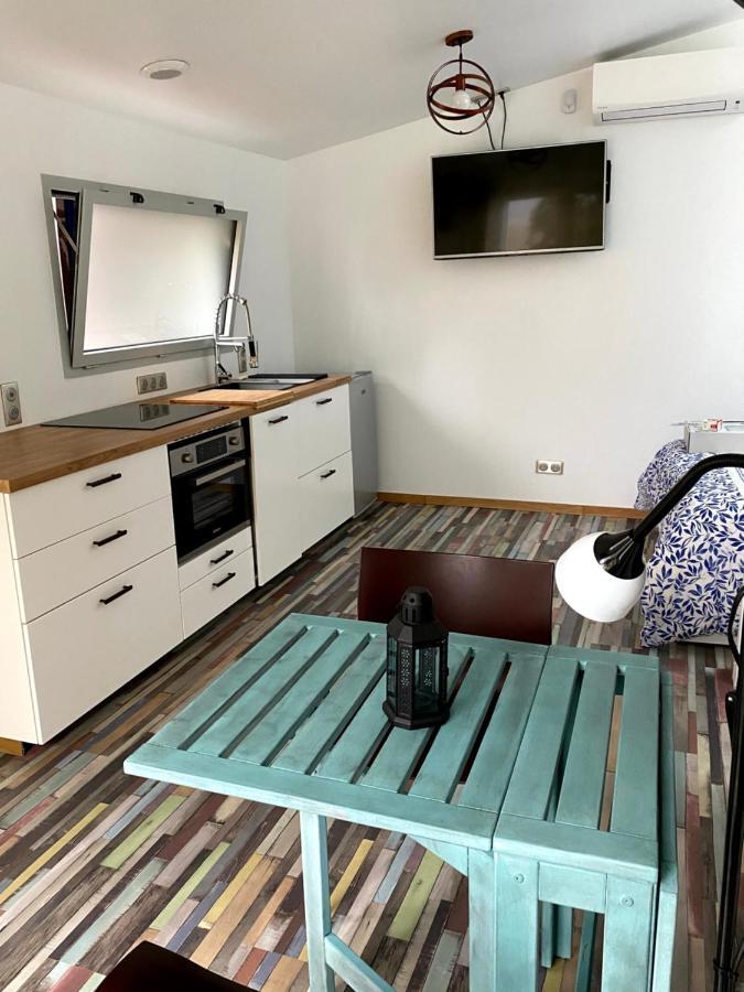 Le 9Ieme Entracte Hotell Marseille Exteriör bild