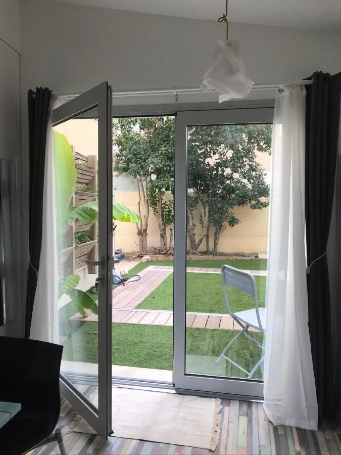 Le 9Ieme Entracte Hotell Marseille Exteriör bild
