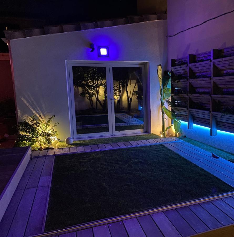 Le 9Ieme Entracte Hotell Marseille Exteriör bild